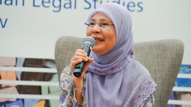 Her Excellency Tun Tengku Maimun binti Tengku Mat 660x370