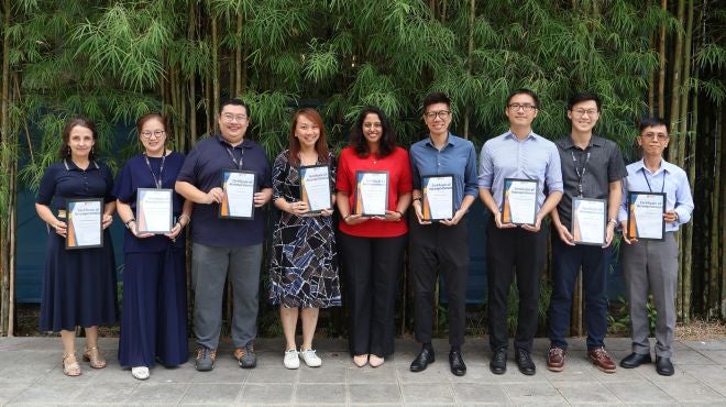group photo 660x370