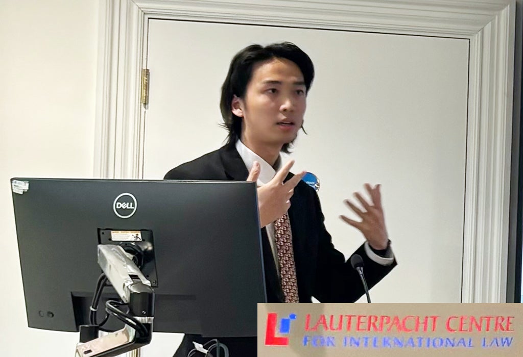 {"ARInfo":{"IsUseAR":false},"Version":"1.0.0","MakeupInfo":{"IsUseMakeup":false},"FaceliftInfo":{"IsChangeEyeLift":false,"IsChangeFacelift":false,"IsChangePostureLift":false,"IsChangeNose":false,"IsChangeFaceChin":false,"IsChangeMouth":false,"IsChangeThinFace":true},"BeautyInfo":{"SwitchMedicatedAcne":false,"IsAIBeauty":false,"IsBrightEyes":false,"IsSharpen":false,"IsOldBeauty":false,"IsReduceBlackEyes":false},"HandlerInfo":{"AppName":2},"FilterInfo":{"IsUseFilter":false}}